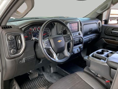 Used 2023 Chevrolet Silverado 2500 LT AWD/4WD image 15