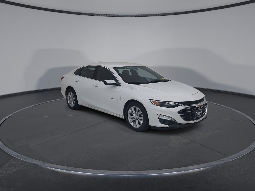 Used 2025 Chevrolet Malibu LT FWD image 3
