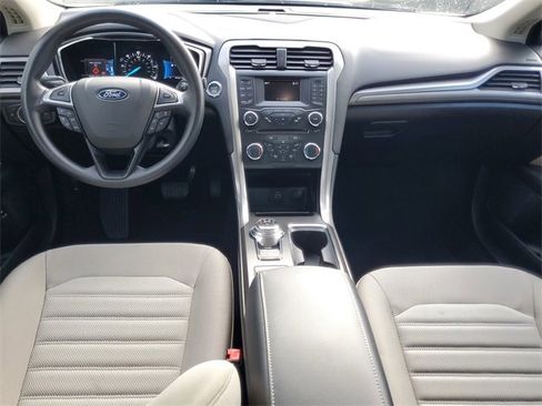 Used 2018 Ford Fusion S image 12