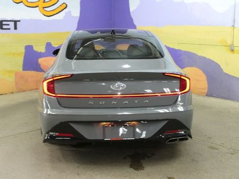 Used 2021 Hyundai Sonata Limited FWD image 7