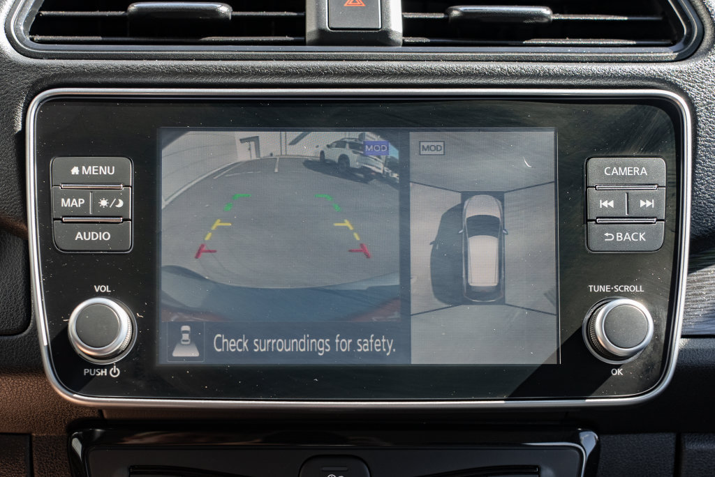 Used 2025 Nissan Leaf SV Plus FWD image 17