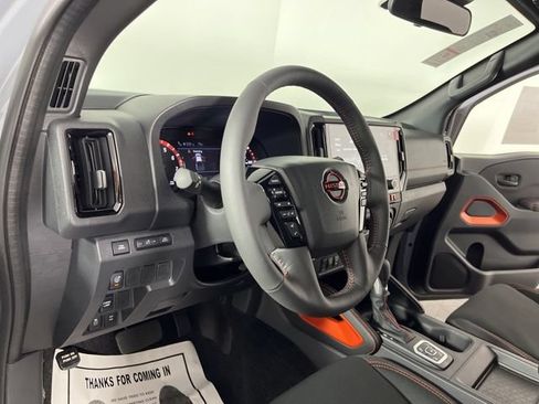 New 2026 Nissan Frontier PRO-4X w/ Tow Package AWD/4WD image 20
