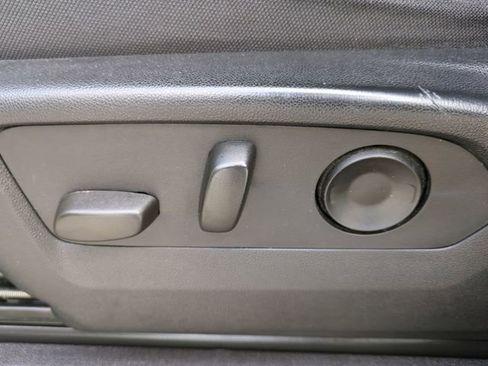 Certified 2024 Chevrolet Silverado 2500 Custom w/ Custom Value Package image 22