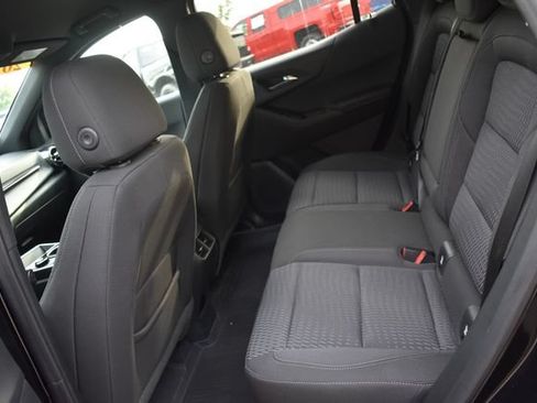 Certified 2026 Chevrolet Equinox LT w/ LPO, Floor Liner Package AWD/4WD image 18