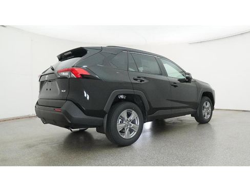 New 2025 Toyota RAV4 XLE image 25