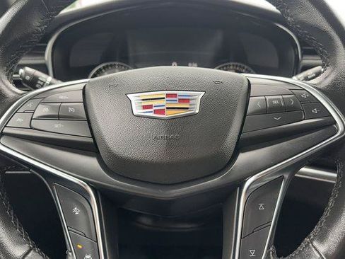 Used 2023 Cadillac XT5 Luxury FWD image 22
