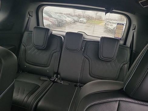 New 2025 INFINITI QX80 Autograph image 32