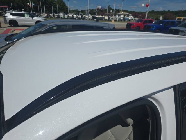 Used 2023 Kia Sorento S FWD image 6