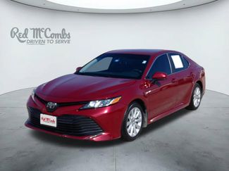 Used 2019 Toyota Camry LE image 1