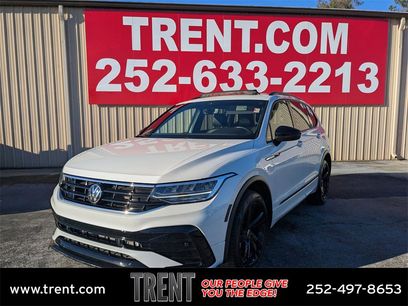 Used 2024 Volkswagen Tiguan SE R-Line