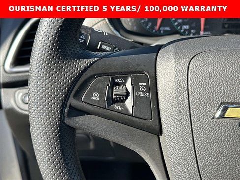 Certified 2022 Chevrolet Trax LS w/ Tint and Cruise Package image 25