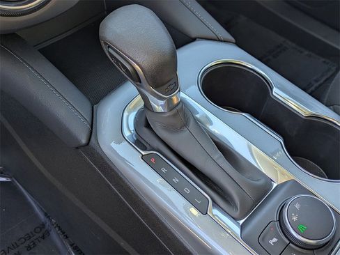 Used 2022 Chevrolet Blazer LT image 20