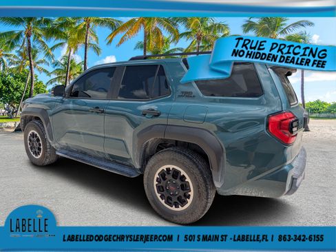 Used 2025 Toyota 4Runner TRD Off-Road Premium AWD/4WD image 5