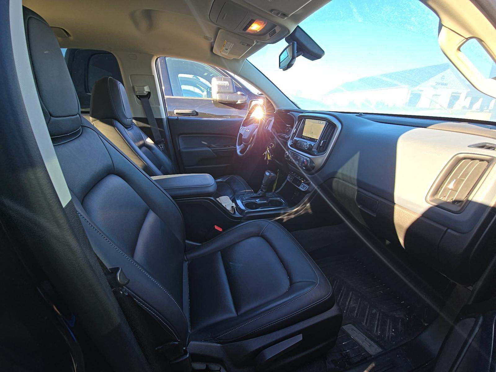 Used 2021 Chevrolet Colorado Z71 w/ Z71 Midnight Edition AWD/4WD image 7
