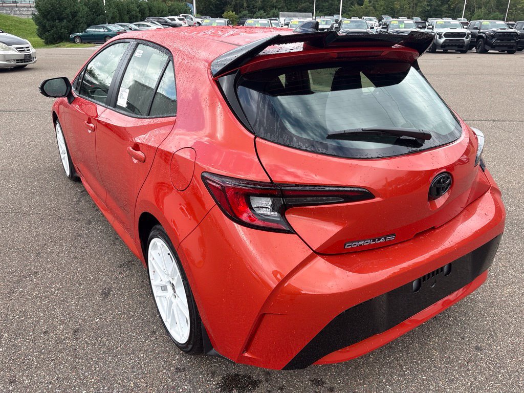 Used 2026 Toyota Corolla SE FWD image 4