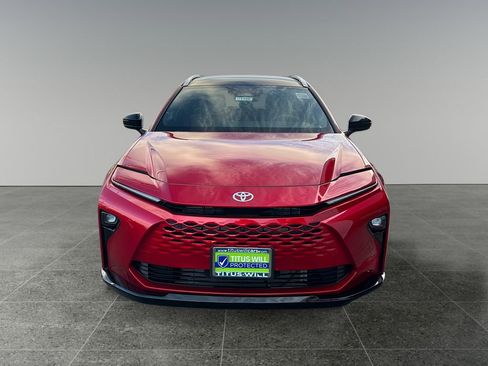 New 2025 Toyota Crown Signia Limited w/ Advanced Technology Package image 2