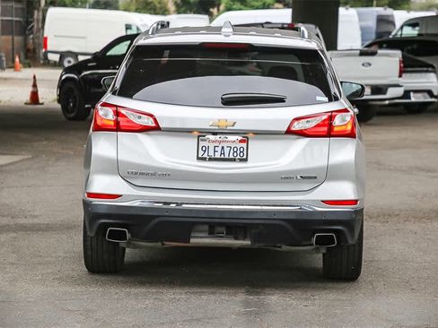Used 2018 Chevrolet Equinox Premier image 5