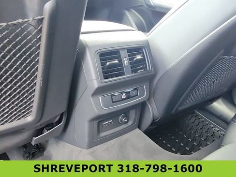 Used 2022 Audi Q5 2.0T Premium Plus w/ Premium Plus Package AWD/4WD image 21