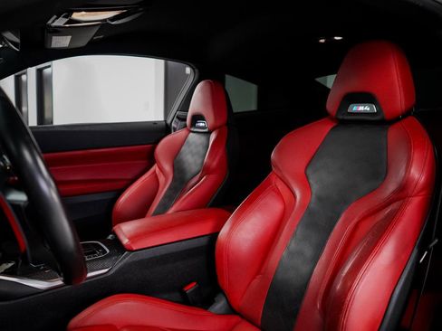 Used 2021 BMW M4 Competition w/ Executive Package RWD image 22