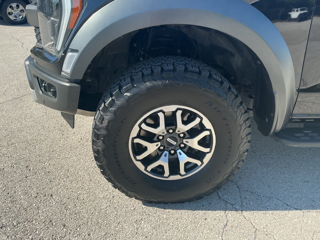 Used 2023 Ford F150 Raptor AWD/4WD image 13