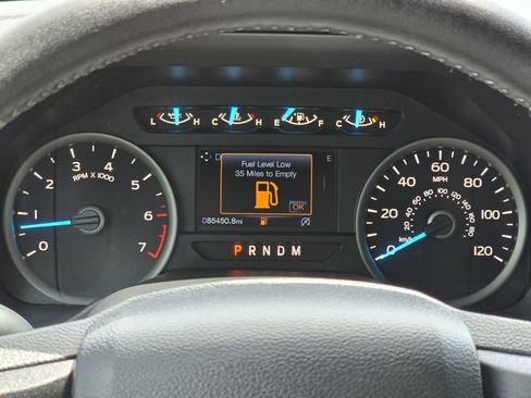 Used 2019 Ford F150 XLT w/ Equipment Group 302A Luxury AWD/4WD image 23