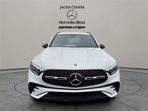 New 2025 Mercedes-Benz GLC 300 4MATIC image 6