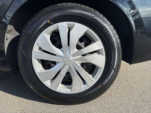 Used 2023 Nissan Versa S w/ Trunk Package image 24