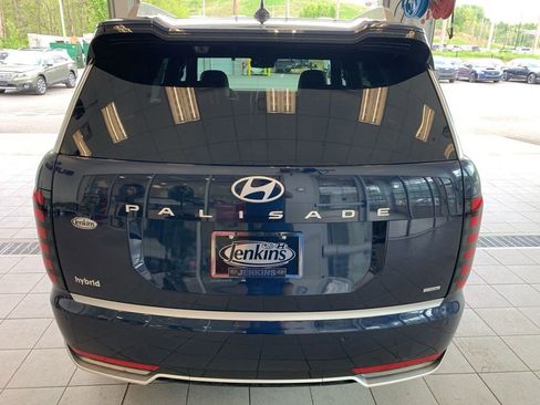 New 2026 Hyundai Palisade Calligraphy AWD/4WD image 17