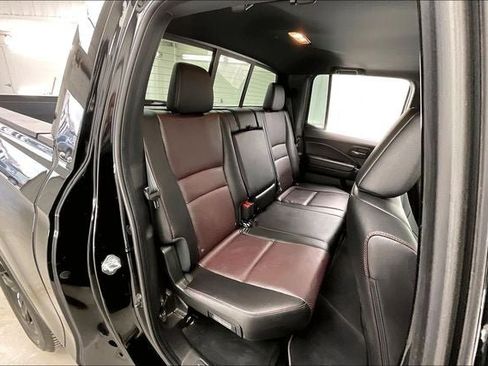 Used 2023 Honda Ridgeline Black Edition image 19