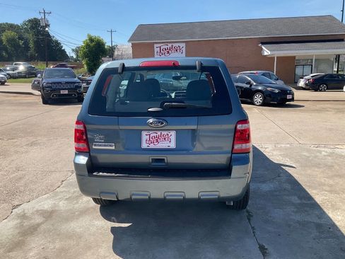 Used 2012 Ford Escape XLS FWD image 4