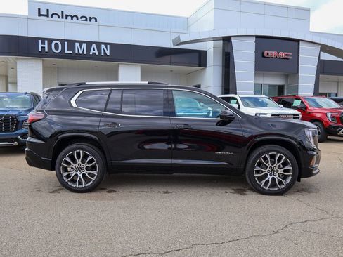 New 2026 GMC Acadia Denali Ultimate w/ LPO, Floor Liner Package image 2