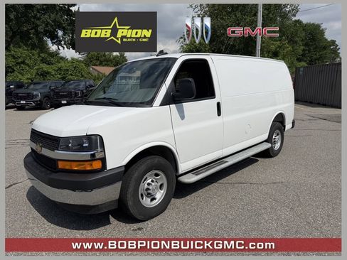 Used 2025 Chevrolet Express 2500 w/ Driver Convenience Package RWD image 1