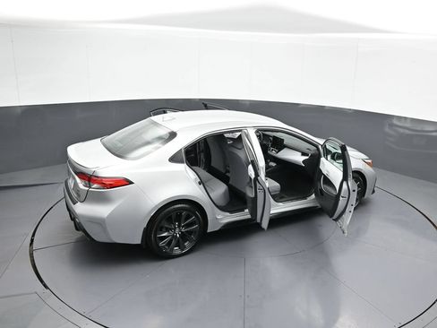 Used 2024 Toyota Corolla SE FWD image 43