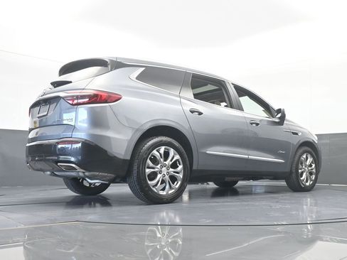 Used 2018 Buick Enclave Avenir w/ Avenir Technology Package image 65