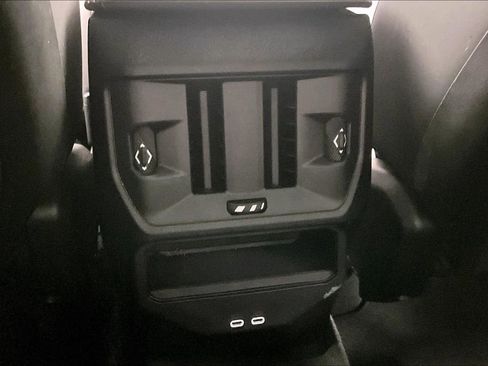 Used 2025 BMW X3 xDrive30i image 25