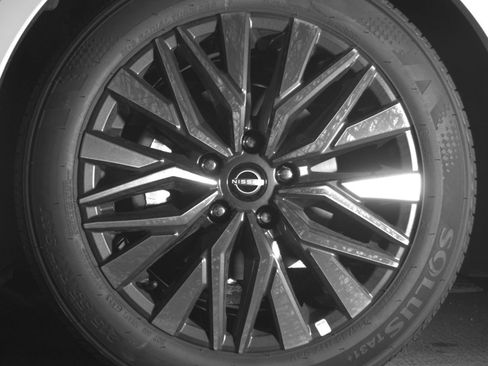 Used 2026 Nissan Altima 2.5 SV FWD image 15
