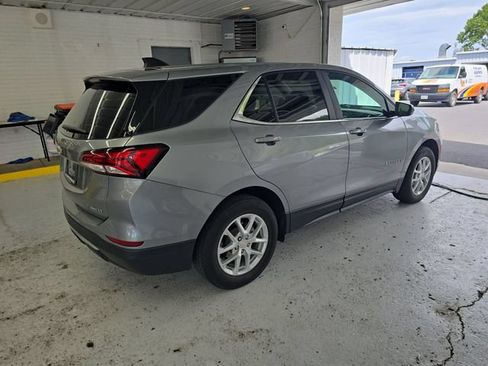 Used 2023 Chevrolet Equinox LT AWD/4WD image 6