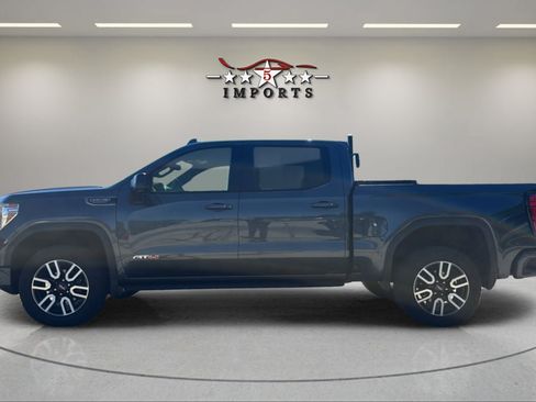 Used 2022 GMC Sierra 1500 AT4 w/ AT4 Premium Package AWD/4WD image 2
