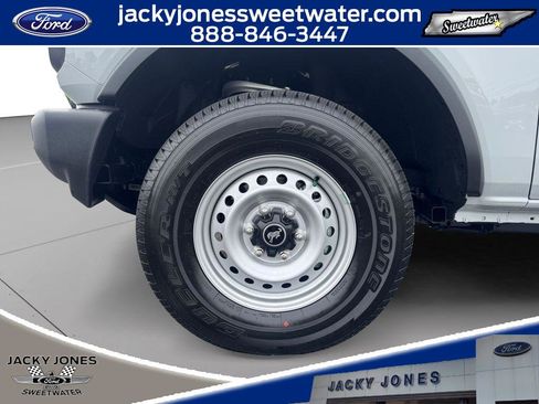 New 2026 Ford Bronco 4-Door AWD/4WD image 9