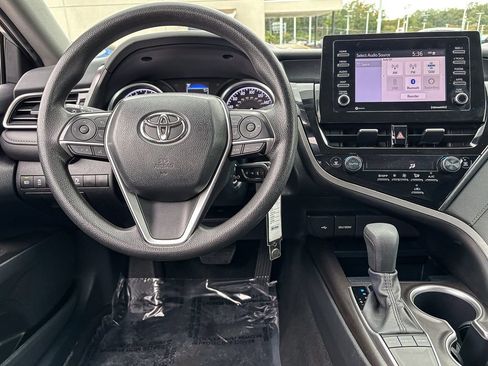 Used 2023 Toyota Camry LE image 17