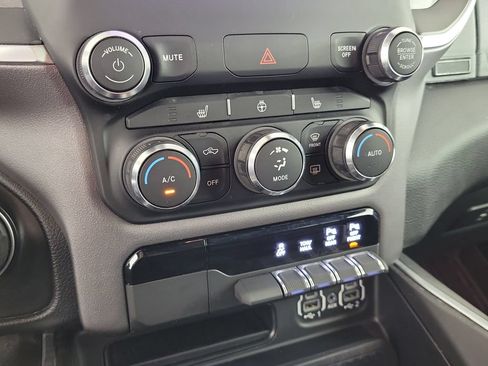 Used 2022 RAM 1500 Big Horn AWD/4WD image 26