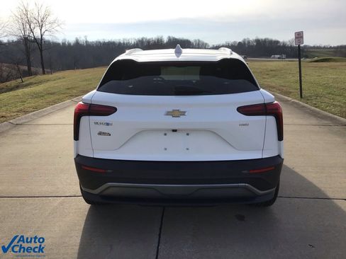 Used 2024 Chevrolet Blazer EV LT image 4