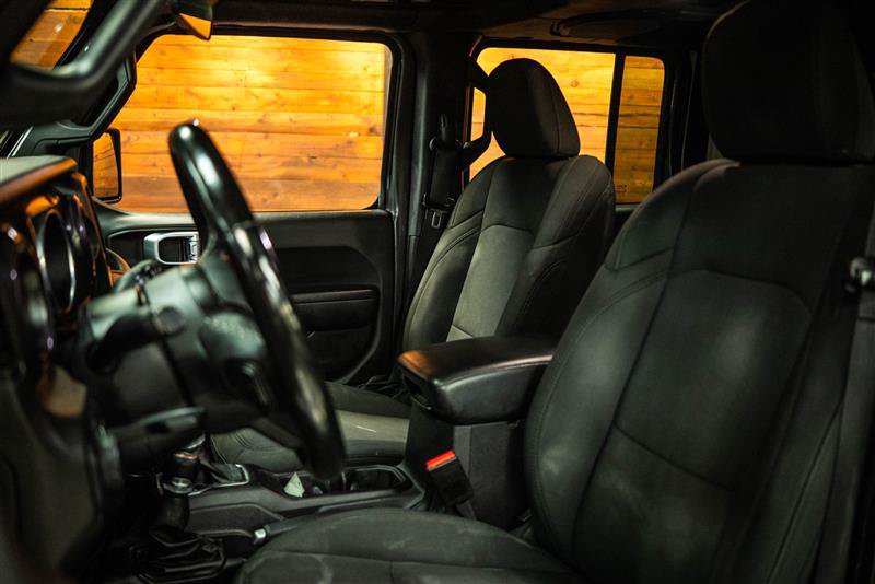 Used 2022 Jeep Wrangler Unlimited Sport AWD/4WD image 9
