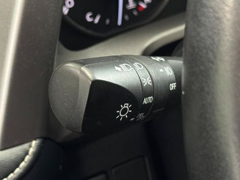 Used 2017 Toyota RAV4 XLE w/ Plus Special Value Package AWD/4WD image 15