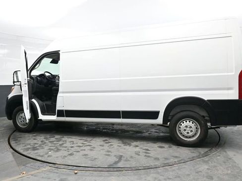 Used 2024 RAM ProMaster 2500 w/ Convenience Group FWD image 41