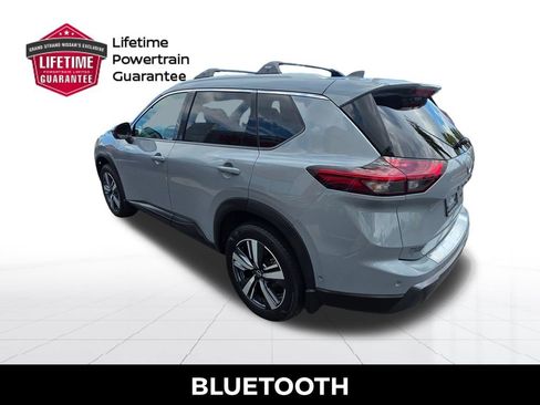 Certified 2024 Nissan Rogue SL w/ SL Premium Package AWD/4WD image 3