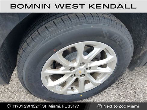 Used 2021 Chevrolet Equinox LS image 9