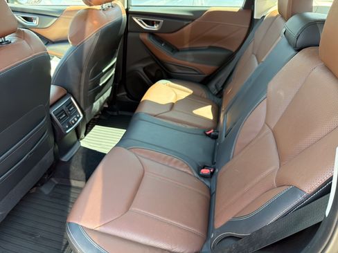 Used 2024 Subaru Forester Touring AWD/4WD image 12