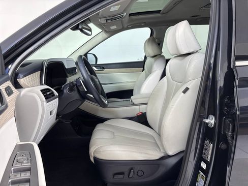 Used 2022 Hyundai Palisade SEL w/ 8P Bench Seat Package FWD image 14