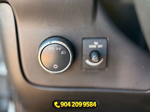 Used 2019 Chevrolet Express 2500 w/ Driver Convenience Package RWD image 15